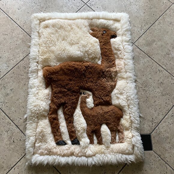 Vintage Llama Alpaca Fur Wall Hanging Rug Peru Tapestry Patchwork Hide 29"×43" - Picture 1 of 9